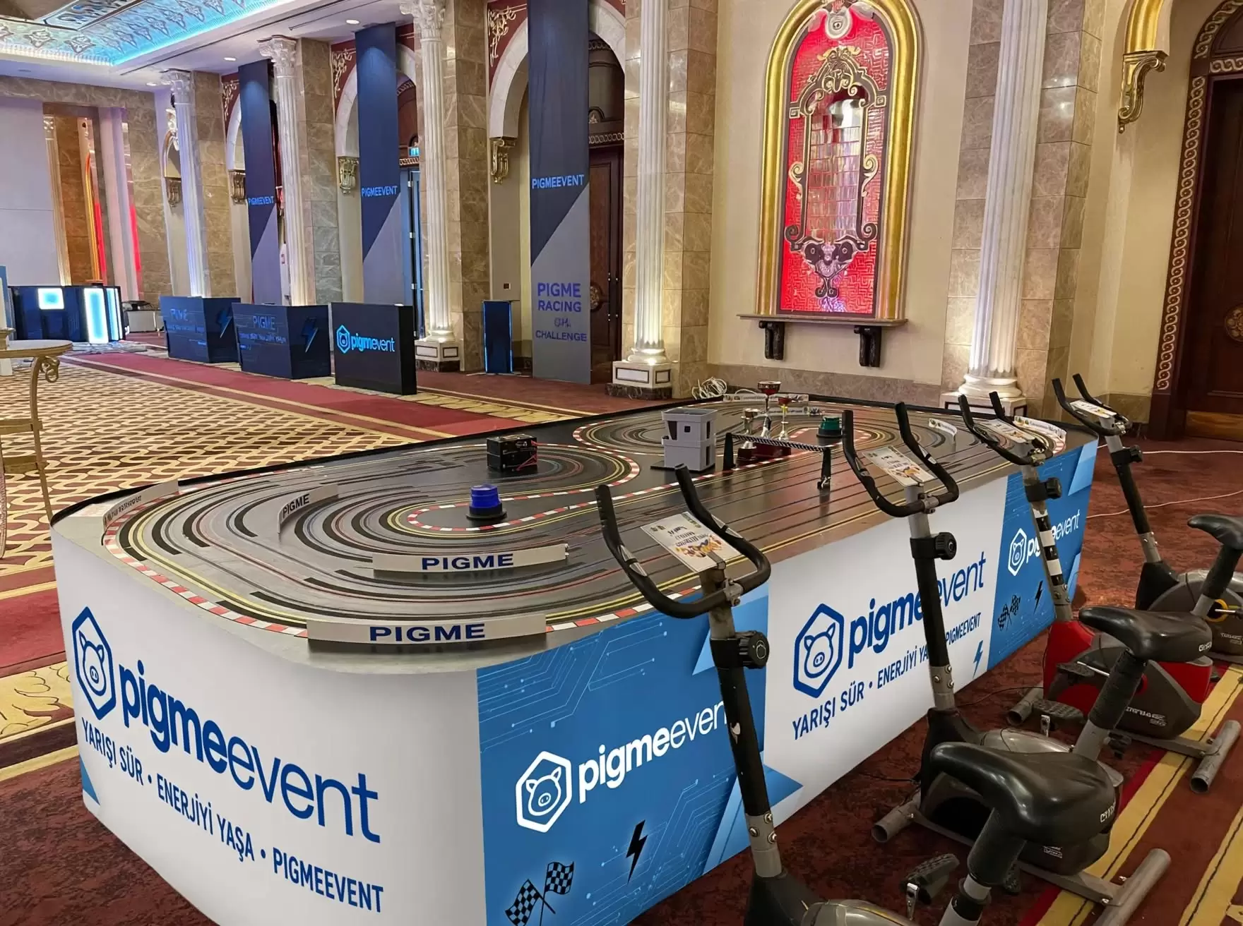 Slot Car